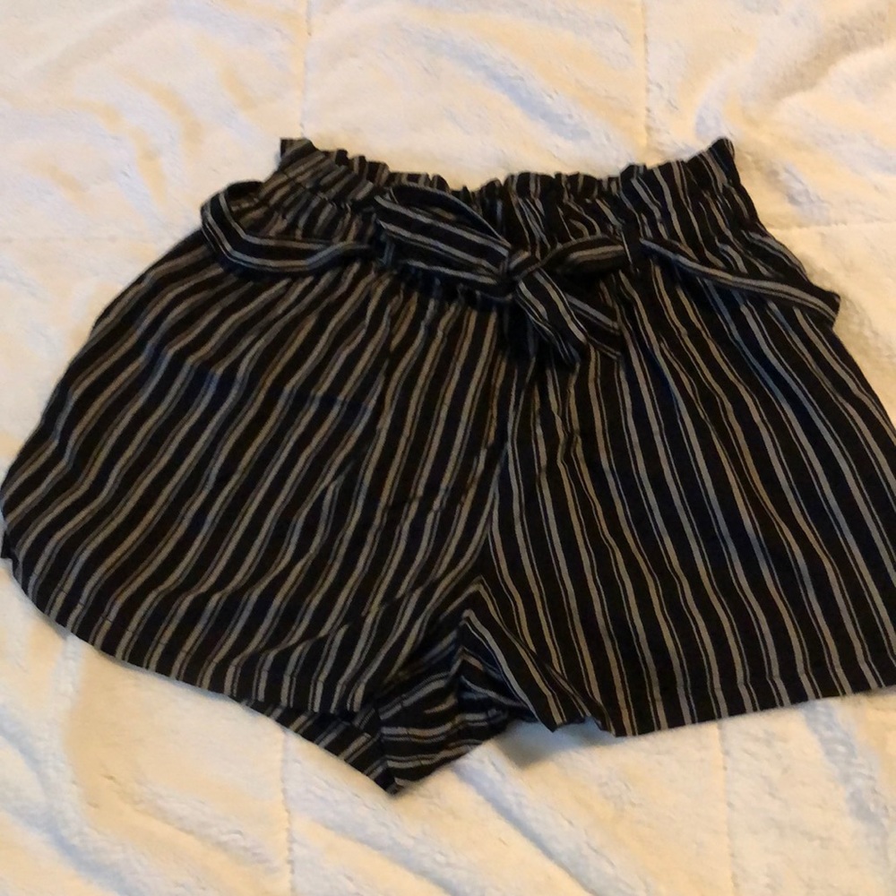 Hollister HiRise shorts